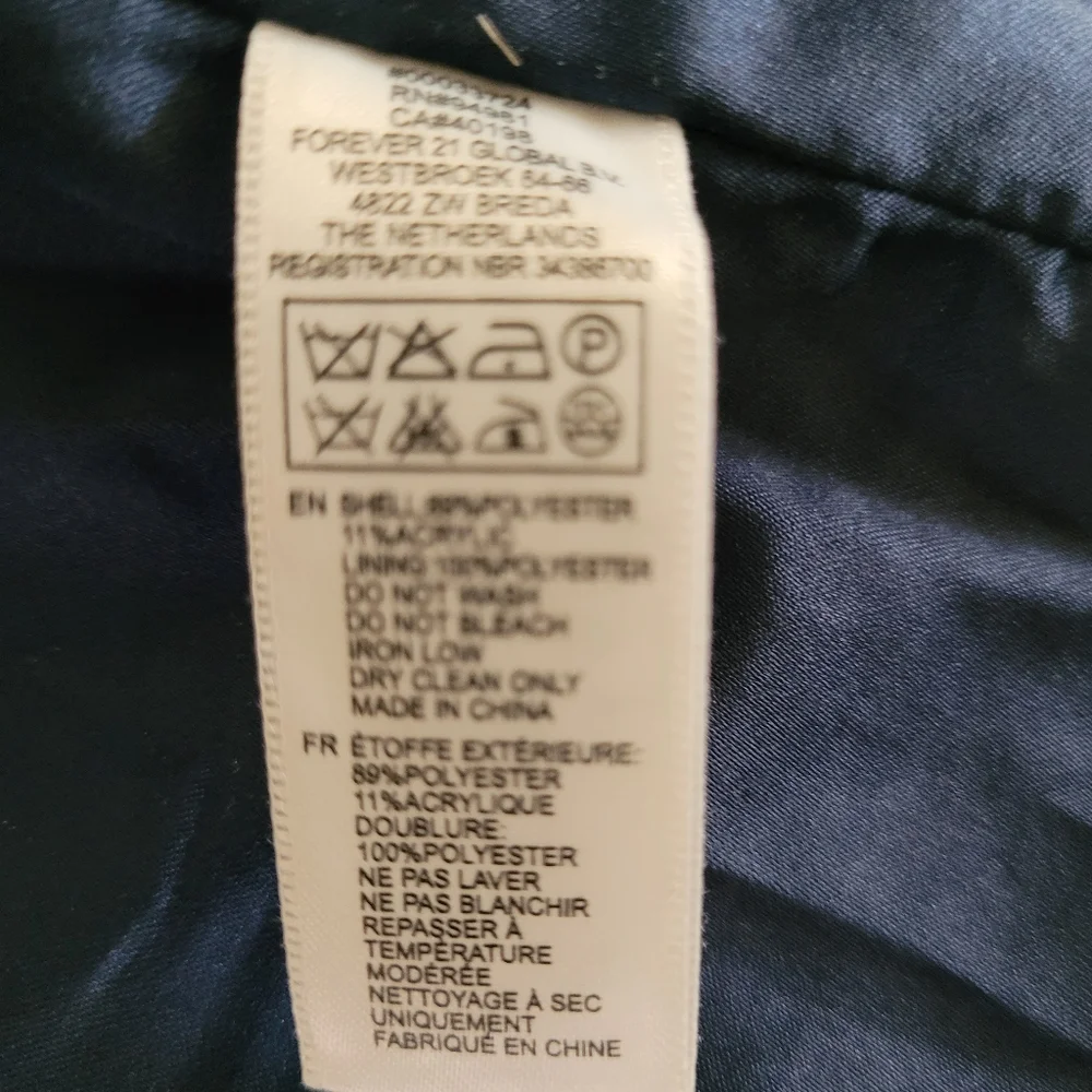 Blazer - Picture 11 of 12